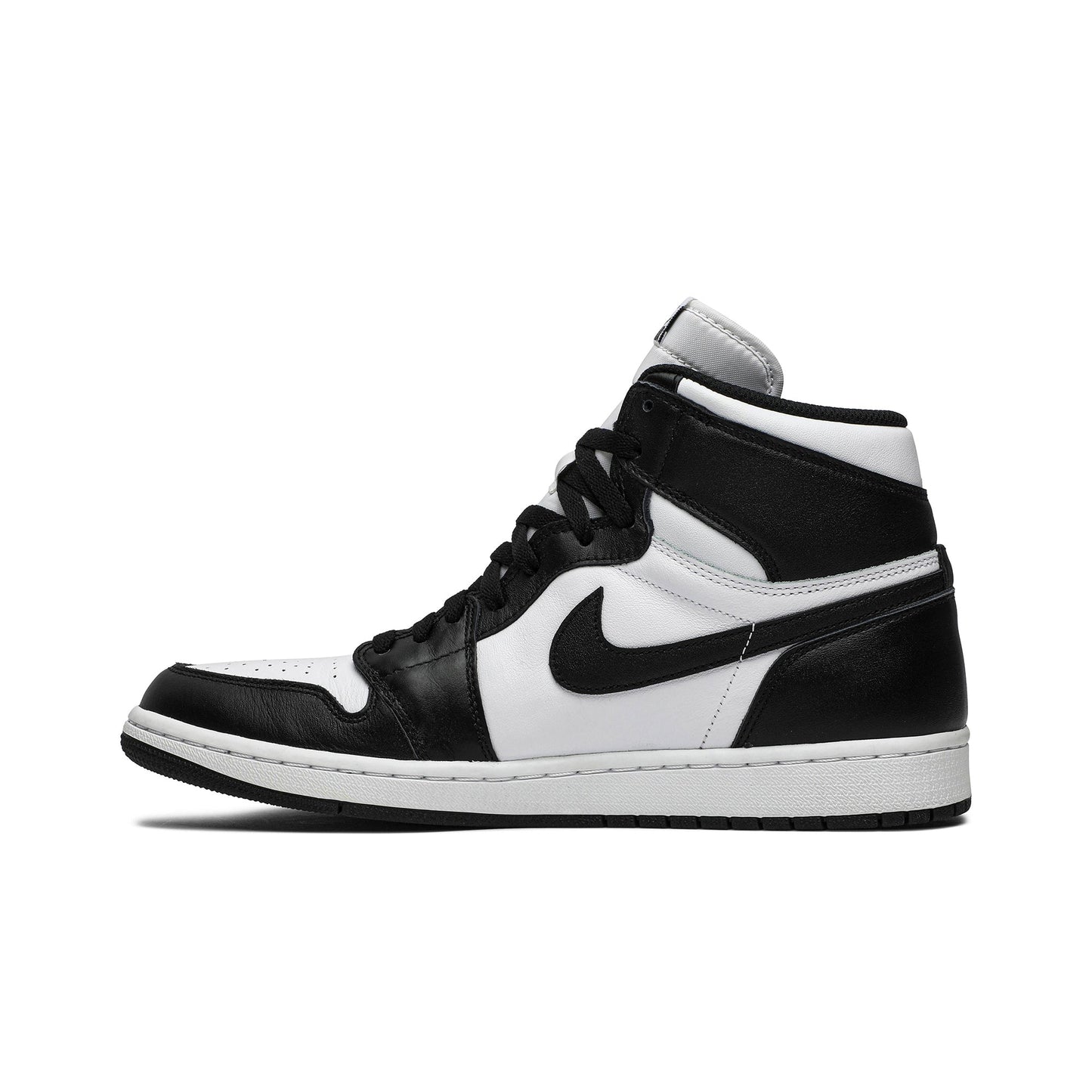 Air Jordan 1 Retro High OG 'Black/White' 555088-010