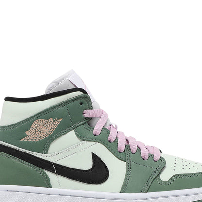 Wmns Air Jordan 1 Mid SE 'Dutch Green' CZ0774-300