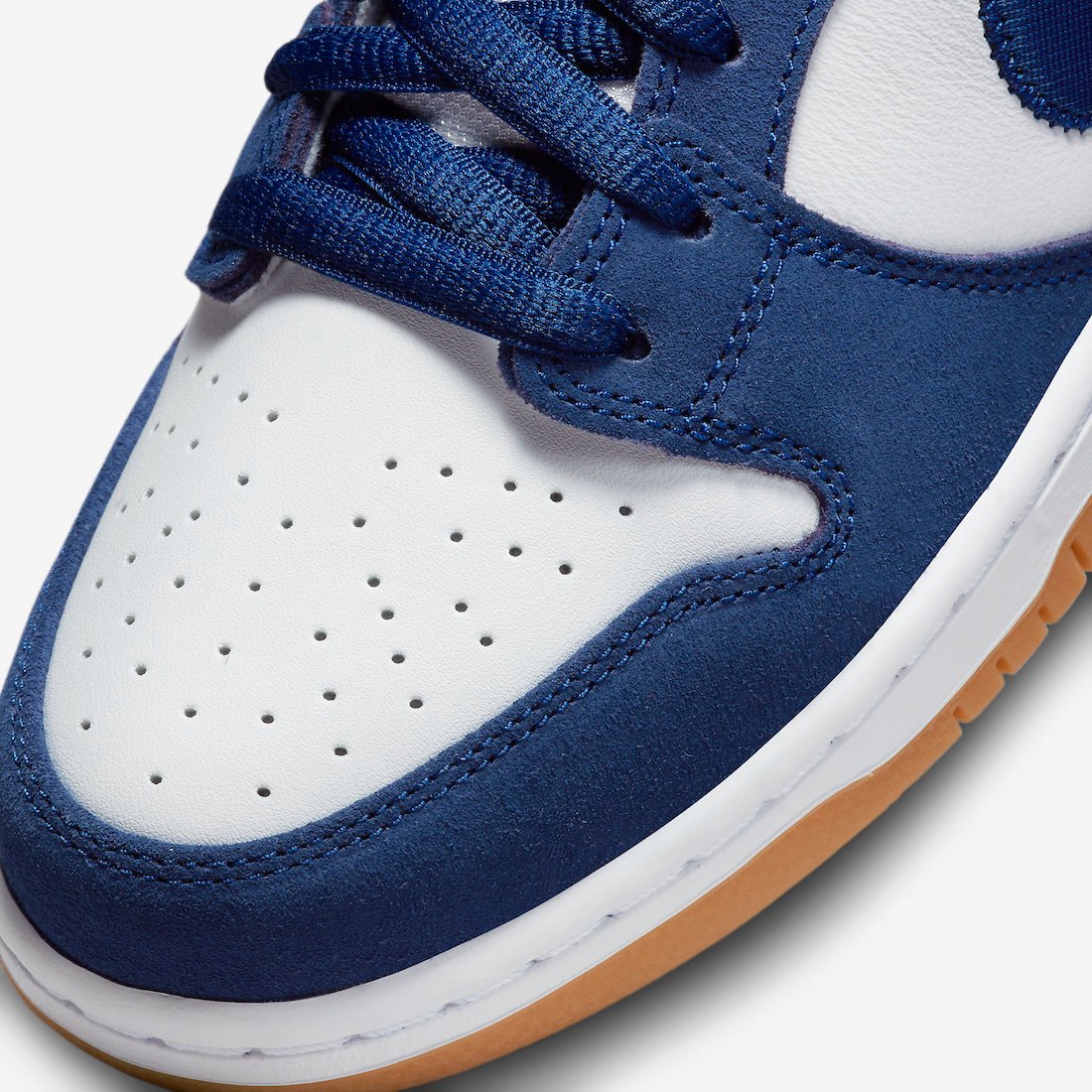 Dunk Low SB 'Los Angeles Dodgers' DO9395-400